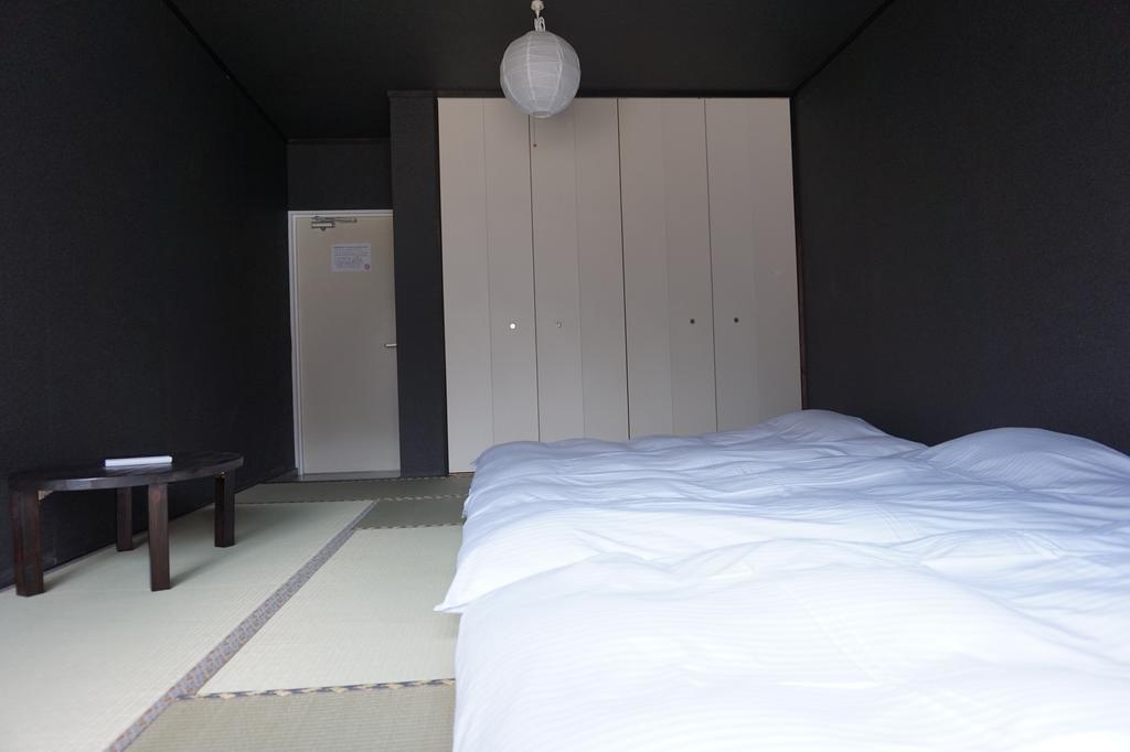 Uni Hostel Osaka Zewnętrze zdjęcie