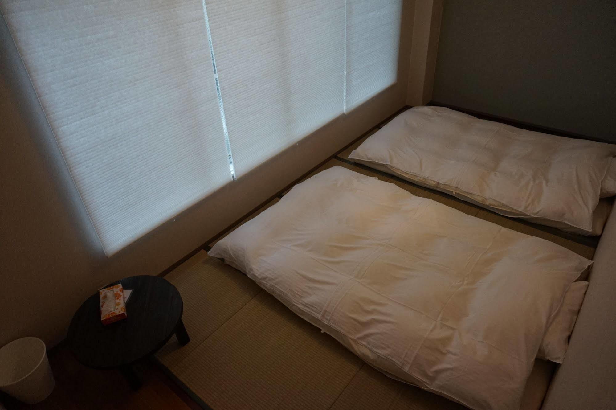 Uni Hostel Osaka Zewnętrze zdjęcie