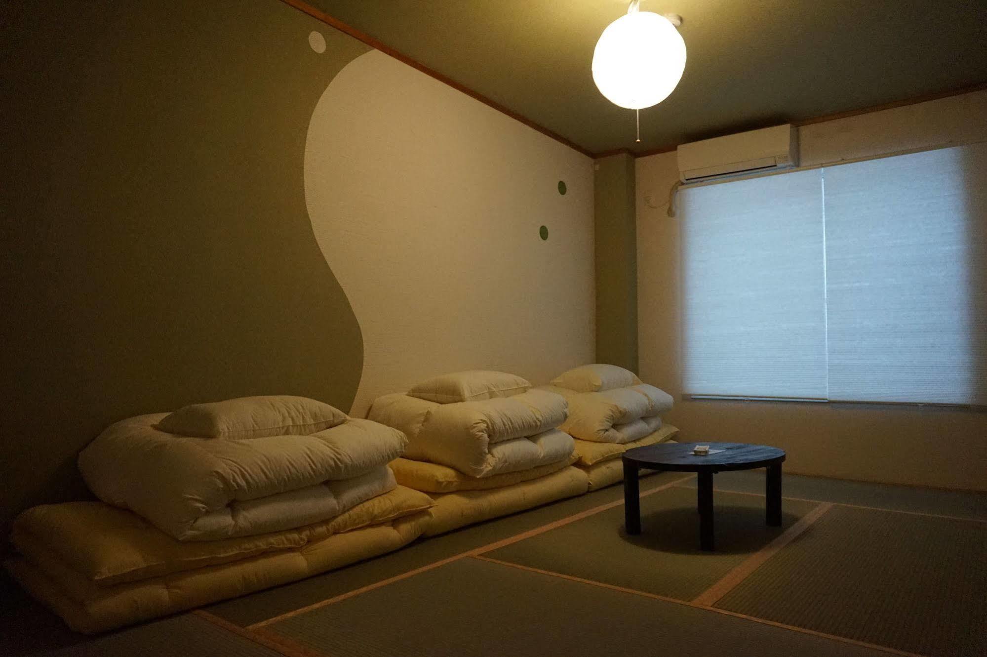 Uni Hostel Osaka Zewnętrze zdjęcie