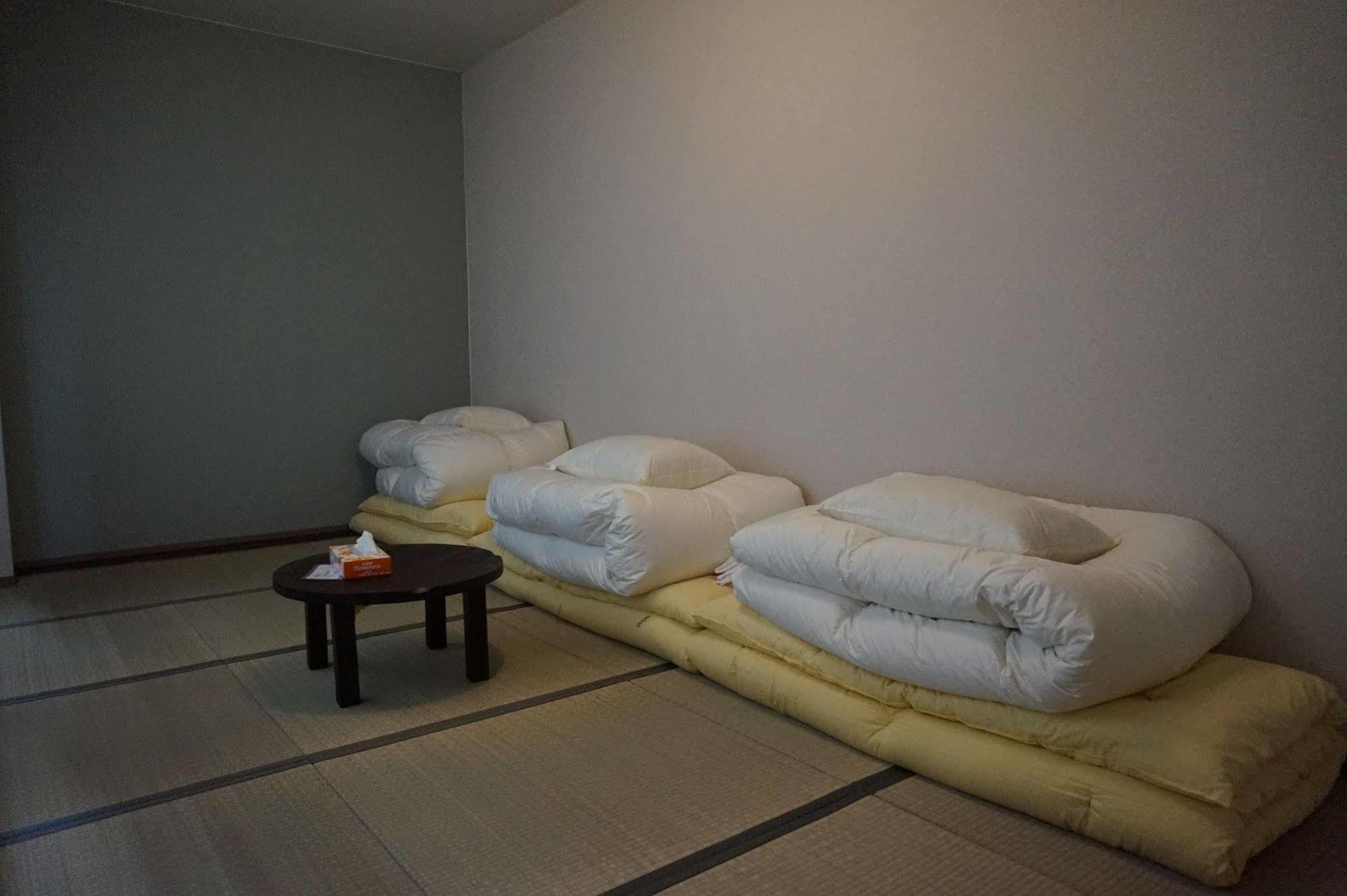 Uni Hostel Osaka Zewnętrze zdjęcie