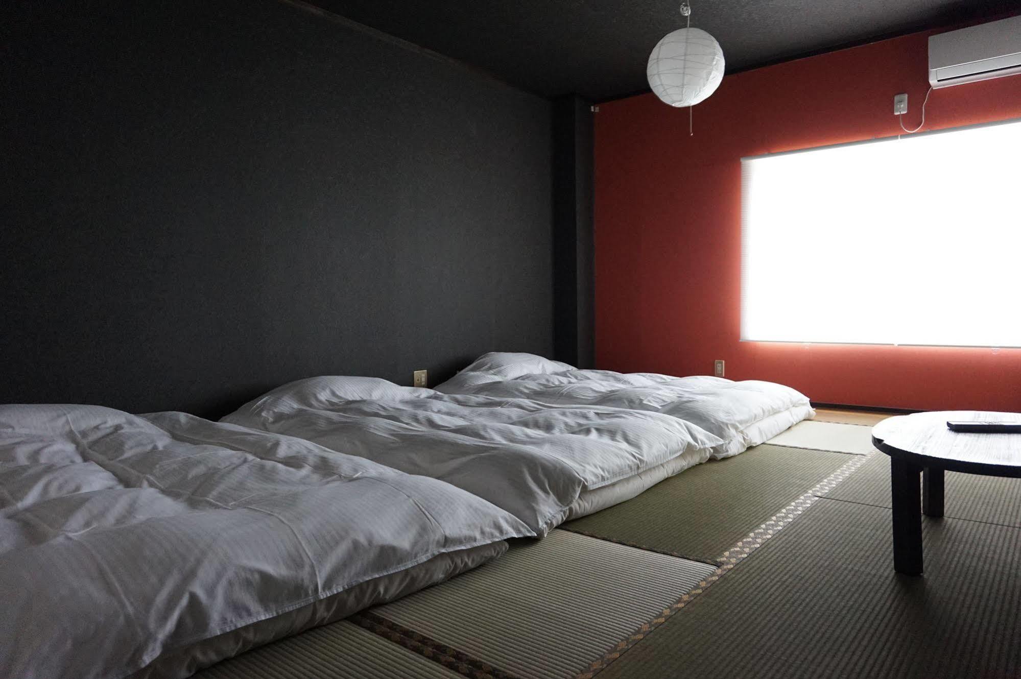 Uni Hostel Osaka Zewnętrze zdjęcie